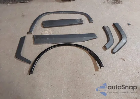 2023 Toyota Rav4 Xle Premium from USA, damaged, VIN 2T3A1RFVXPW401487